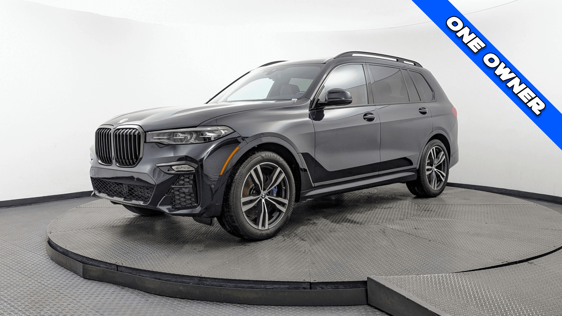 2022 BMW X7 xDrive40i's photo