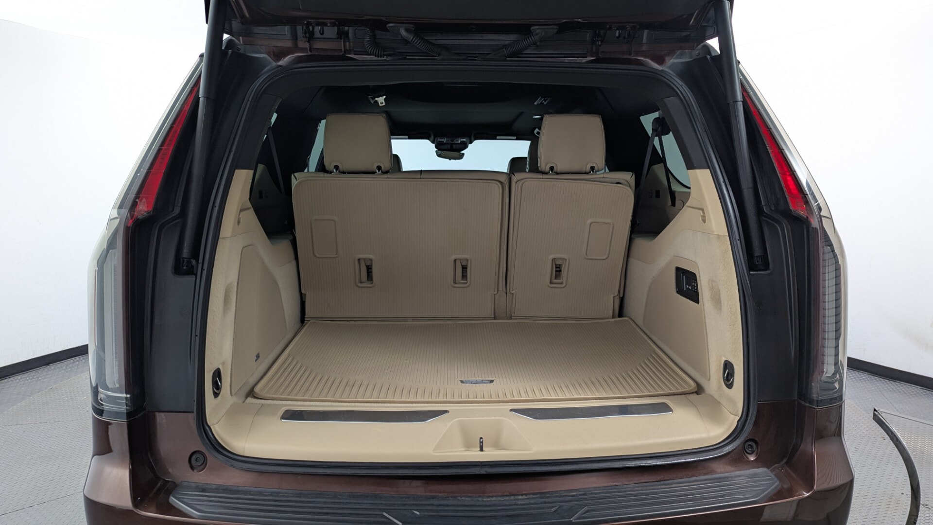 Florida Fine Cars - Used vehicle - SUV CADILLAC ESCALADE ESV 2023