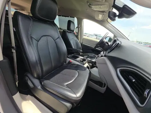 Florida Fine Cars - Used CHRYSLER PACIFICA 2023 WEST PALM TOURING L