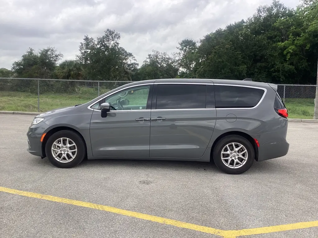 Florida Fine Cars - Used CHRYSLER PACIFICA 2023 ORLANDO TOURING L