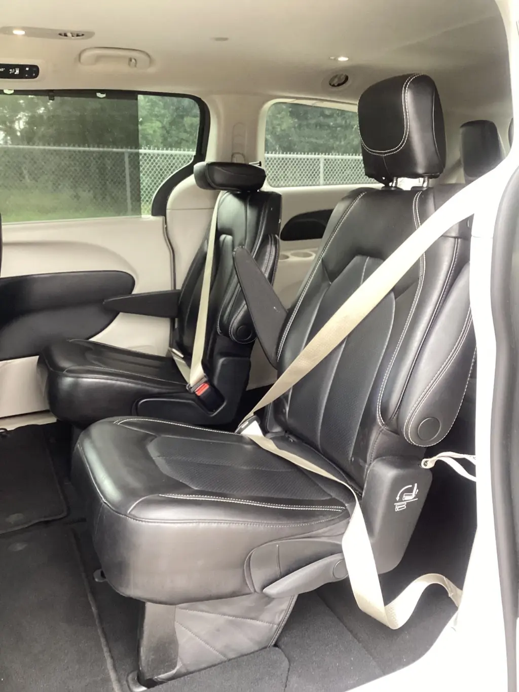 Florida Fine Cars - Used CHRYSLER PACIFICA 2023 ORLANDO TOURING L