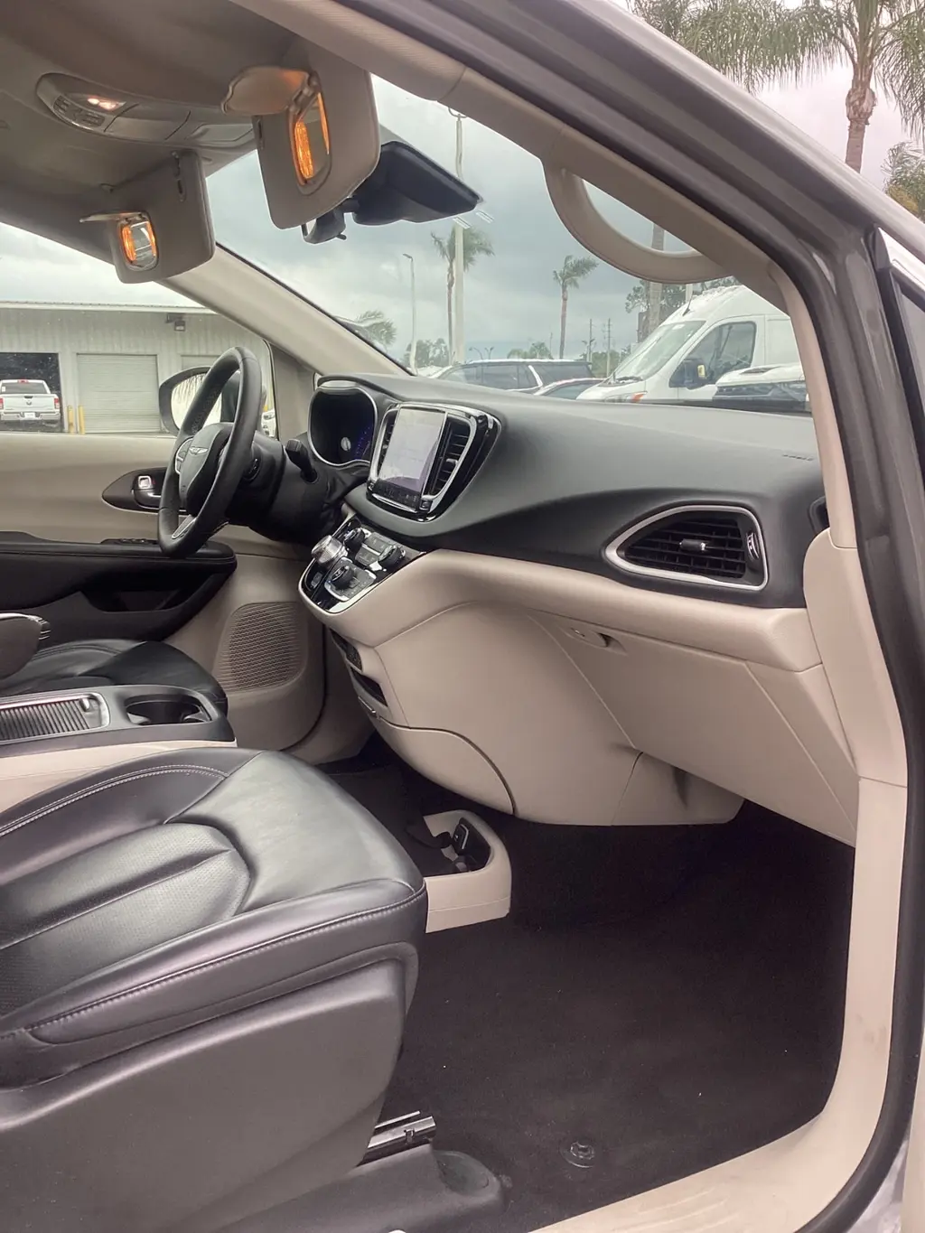 Florida Fine Cars - Used CHRYSLER PACIFICA 2023 ORLANDO TOURING L