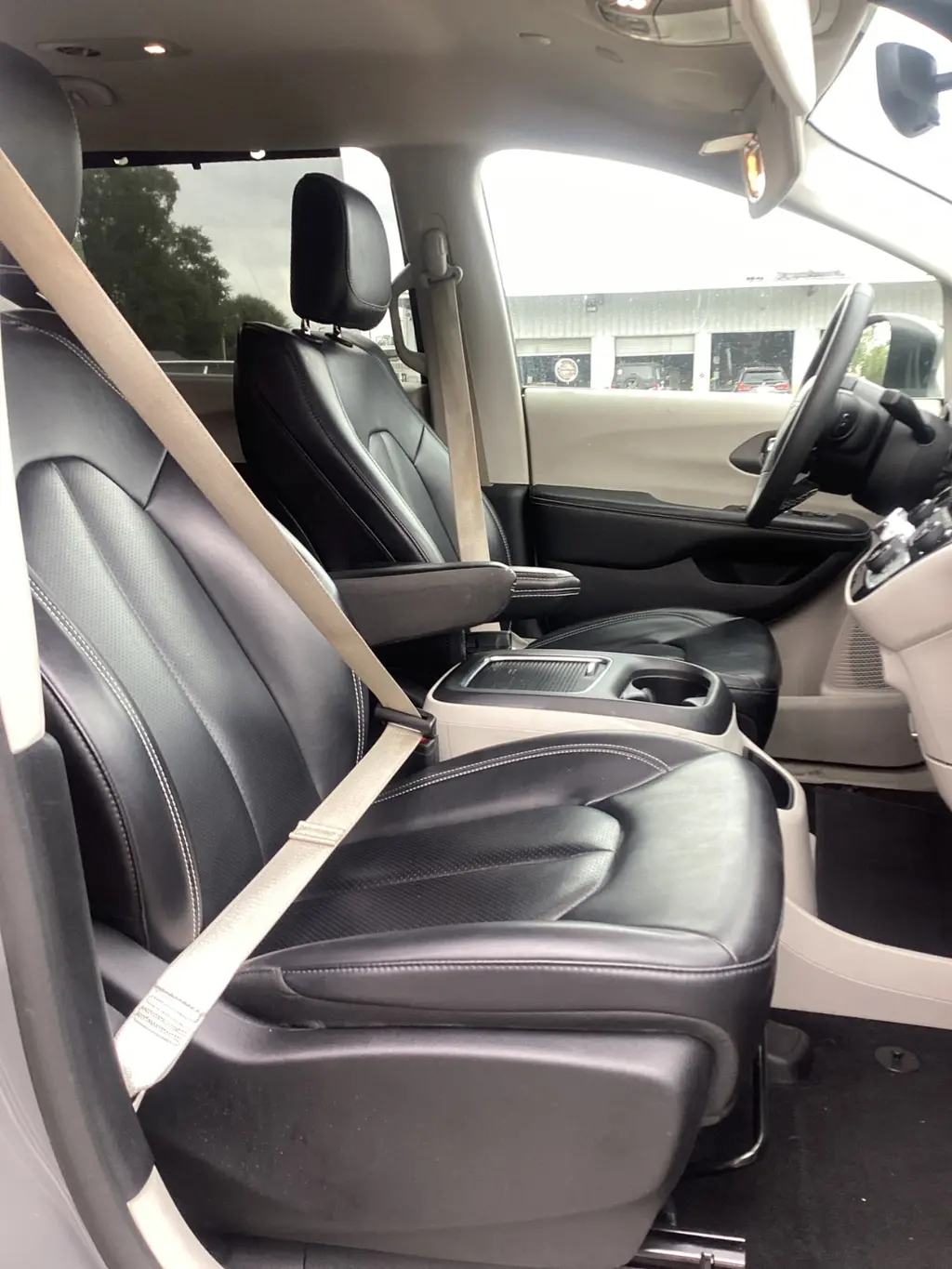 Florida Fine Cars - Used CHRYSLER PACIFICA 2023 ORLANDO TOURING L