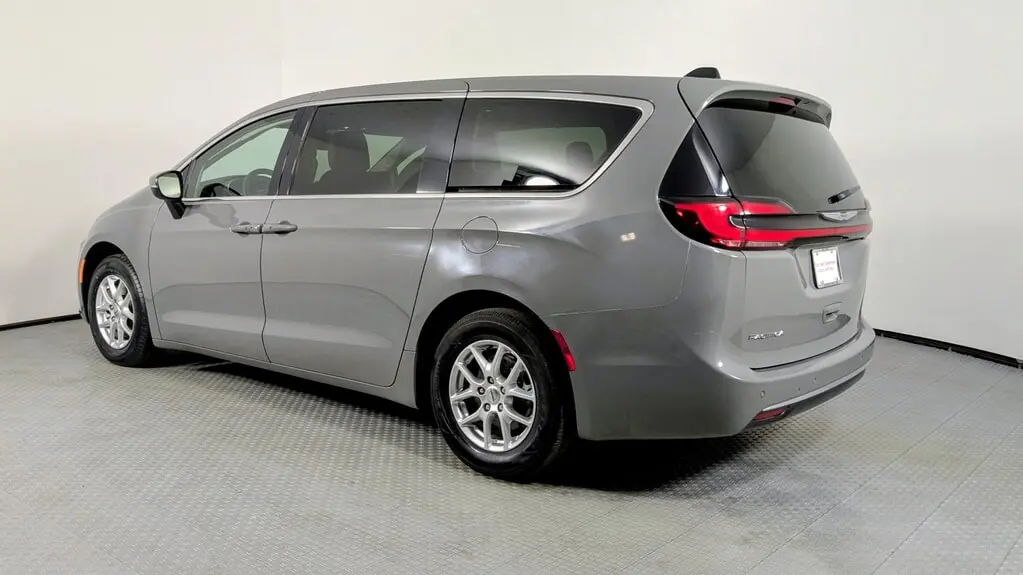 Florida Fine Cars - Used CHRYSLER PACIFICA 2023 ORLANDO TOURING L
