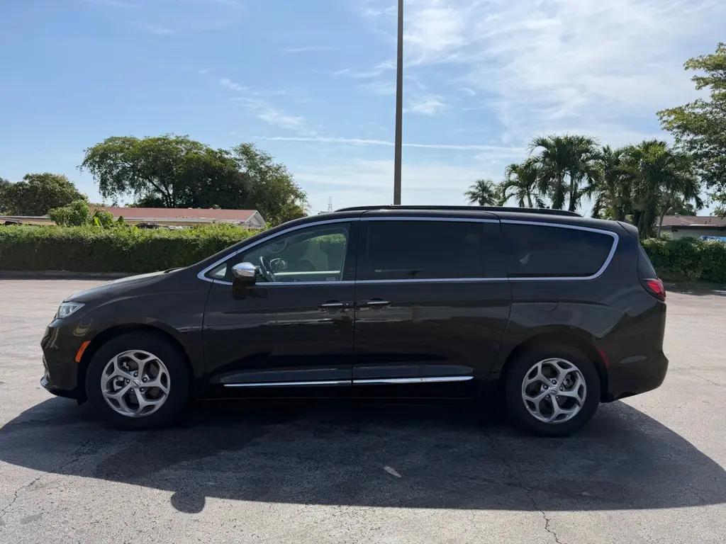 Florida Fine Cars - Used CHRYSLER PACIFICA 2023 MARGATE LIMITED
