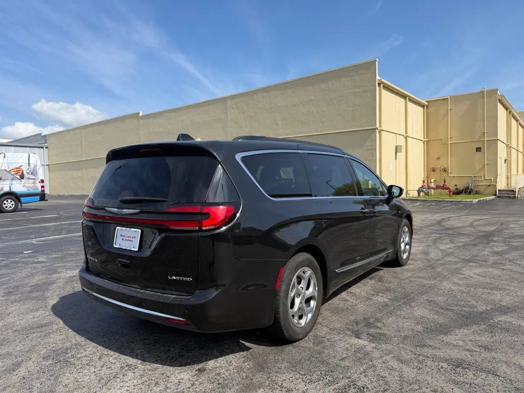 Florida Fine Cars - Used CHRYSLER PACIFICA 2023 MARGATE LIMITED