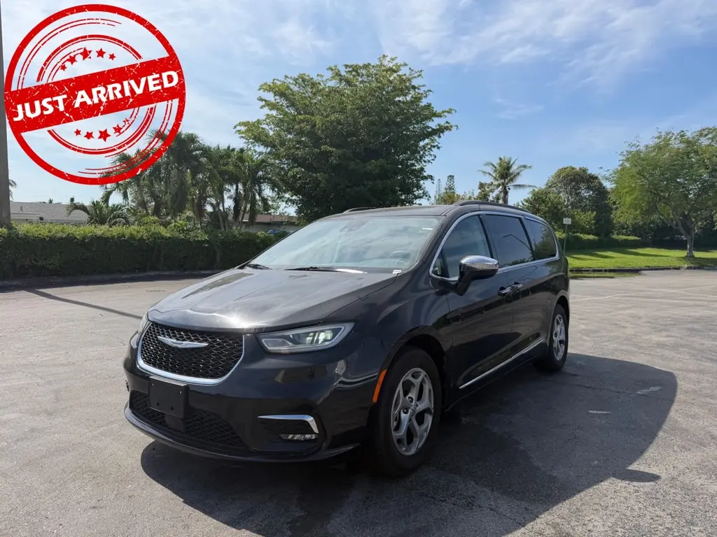 Florida Fine Cars - Used CHRYSLER PACIFICA 2023 MARGATE LIMITED