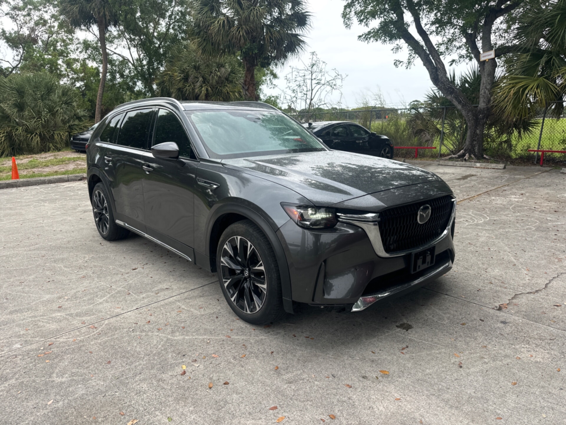 2024 Mazda CX-90 PHEV Premium Package's photo