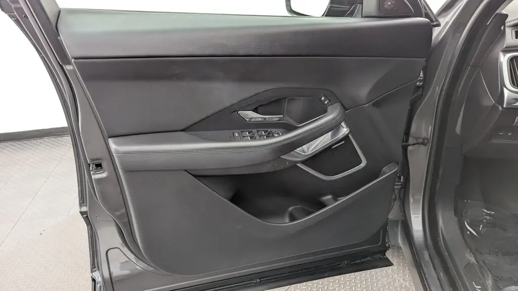 Florida Fine Cars - Used JAGUAR E-PACE 2018 MIAMI S