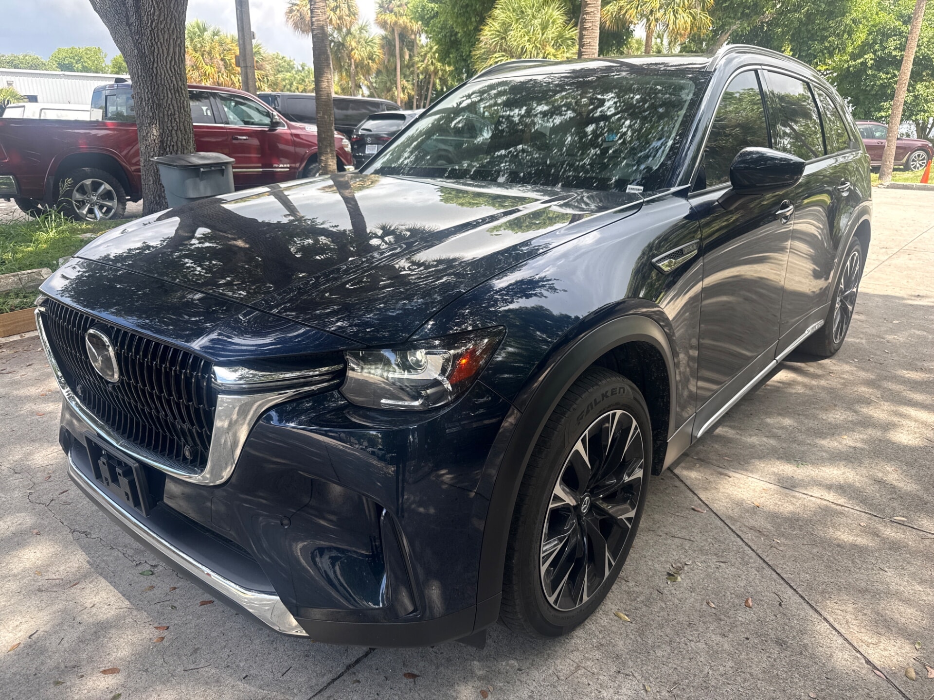 2024 Mazda CX-90 PHEV Premium Plus Package's photo