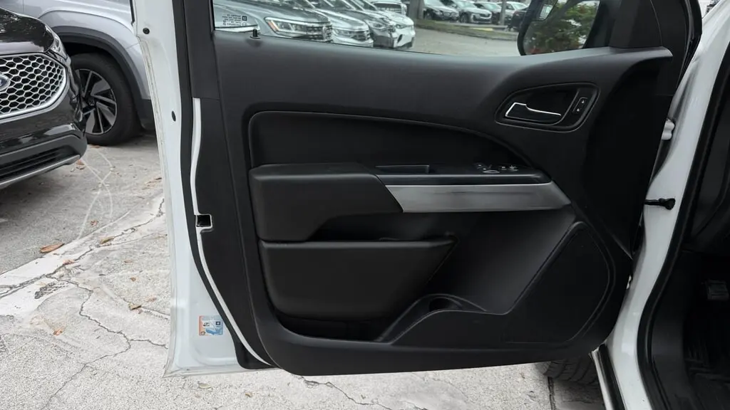 Florida Fine Cars - Used CHEVROLET COLORADO 2020 WEST PALM 2WD LT