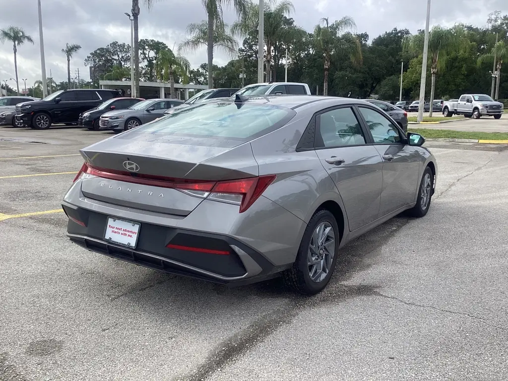 Florida Fine Cars - Used HYUNDAI ELANTRA 2024 ORLANDO SEL