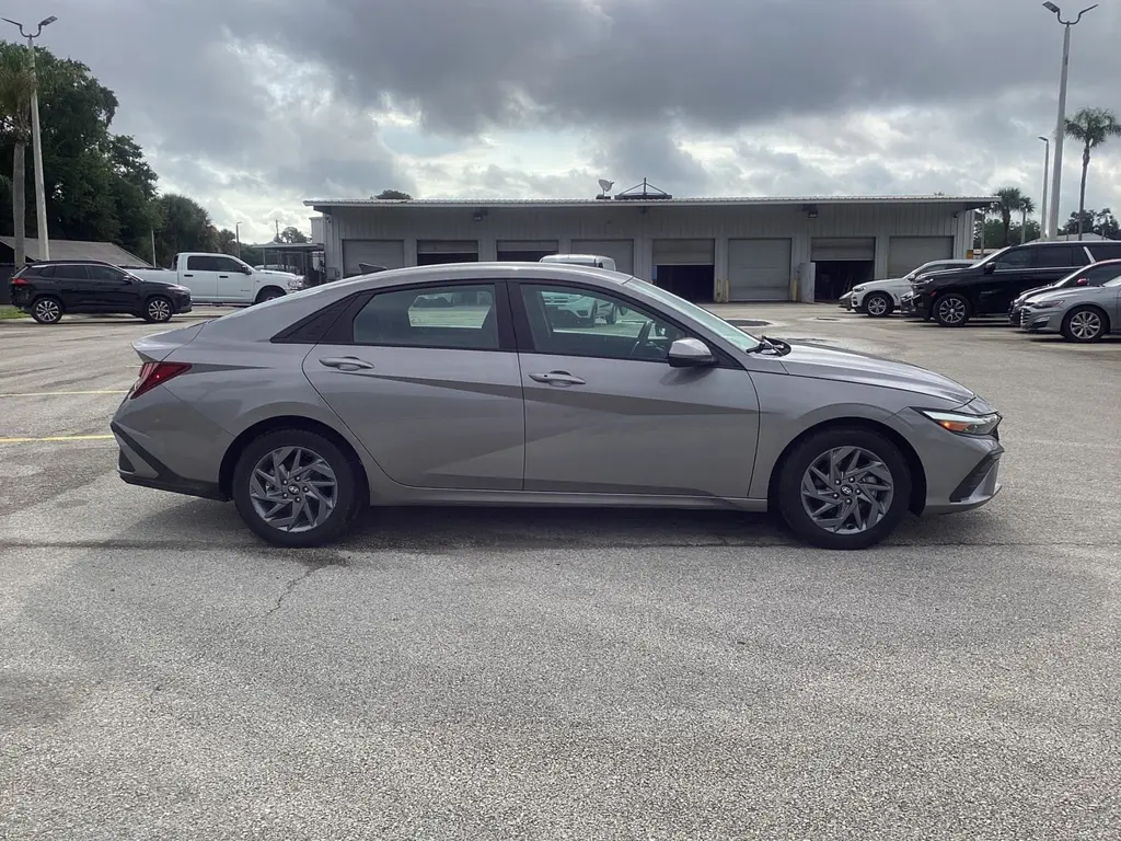 Florida Fine Cars - Used HYUNDAI ELANTRA 2024 ORLANDO SEL