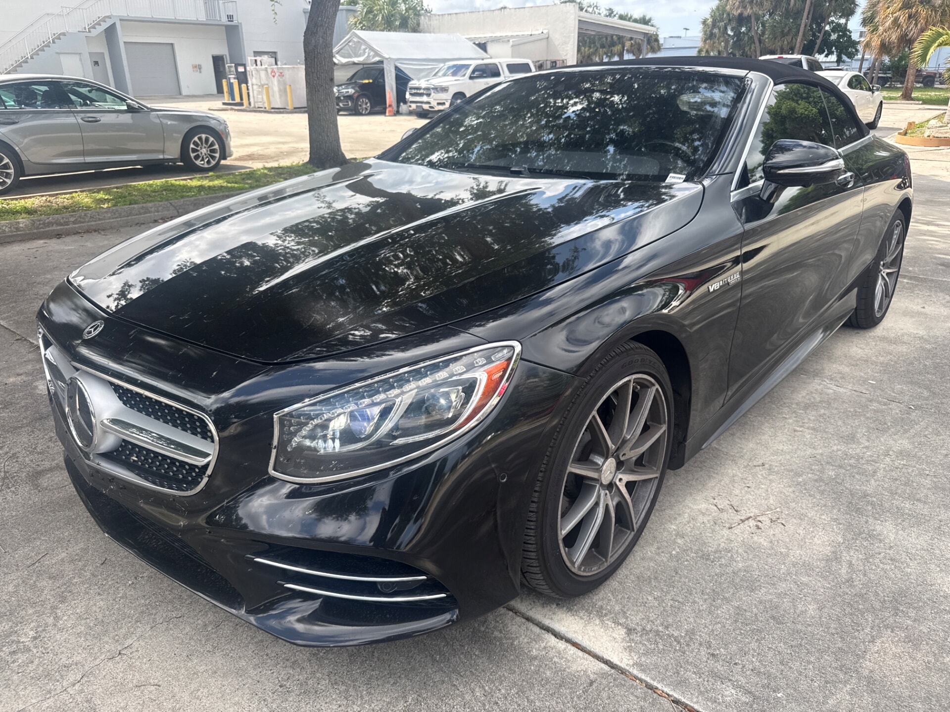 2019 Mercedes-Benz S-Class S 560 Cabriolet's photo