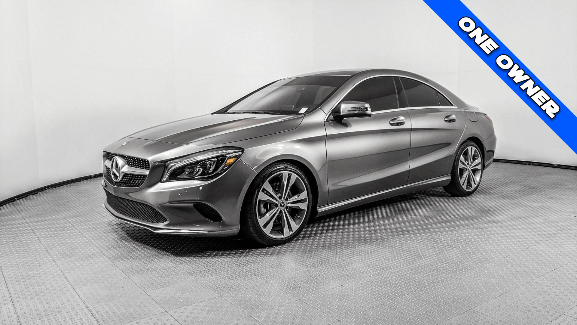 2019 Mercedes-Benz CLA CLA250's photo