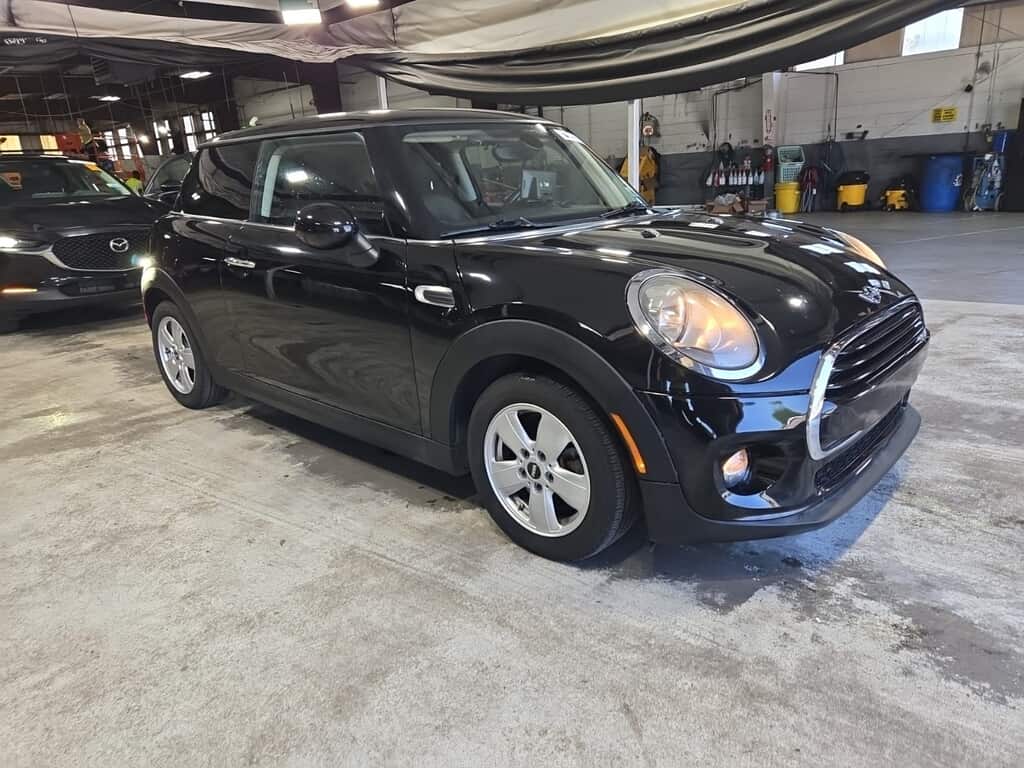 Florida Fine Cars - Used MINI COOPER HARDTOP 2016 MIAMI 2dr HB