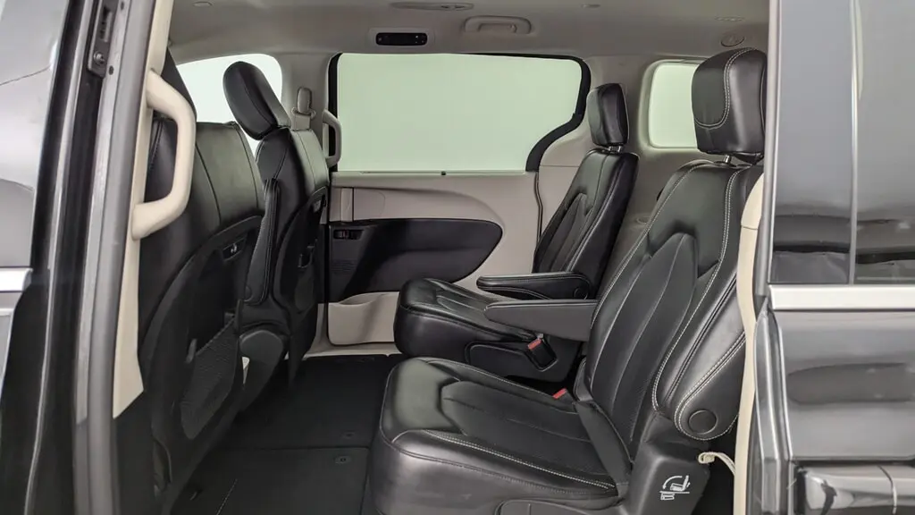 Florida Fine Cars - Used CHRYSLER PACIFICA 2023 MARGATE TOURING L