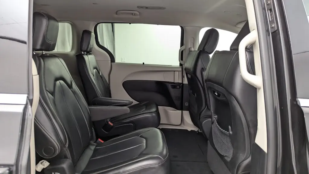 Florida Fine Cars - Used CHRYSLER PACIFICA 2023 MARGATE TOURING L
