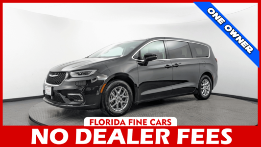 Florida Fine Cars - Used CHRYSLER PACIFICA 2023 MARGATE TOURING L
