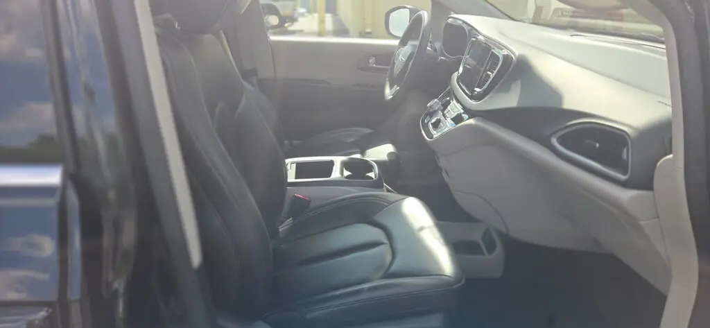 Florida Fine Cars - Used CHRYSLER PACIFICA 2023 MARGATE TOURING L