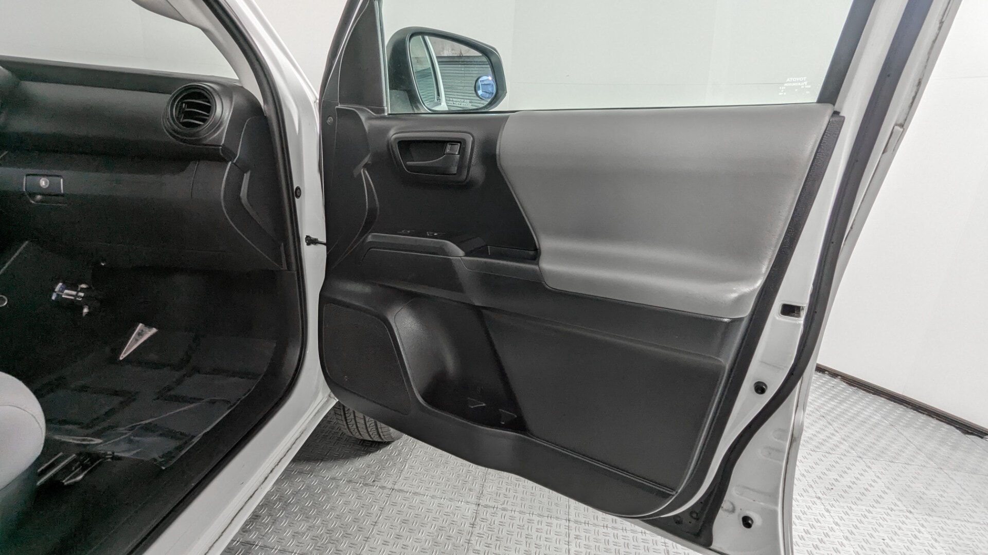 Florida Fine Cars - Used vehicle - TRUCK TOYOTA TACOMA 2WD 2019