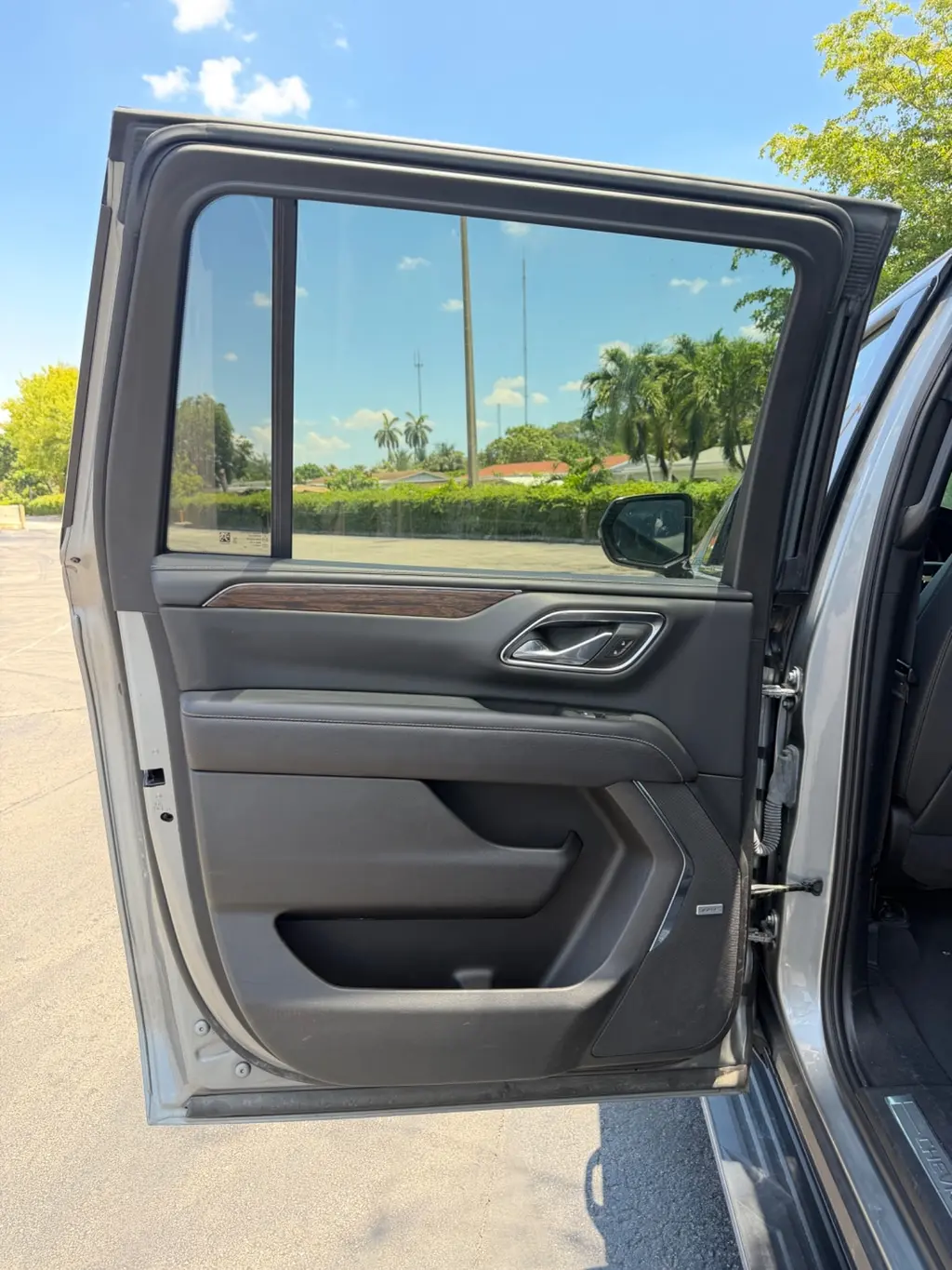 Florida Fine Cars - Used CHEVROLET SUBURBAN 2023 MIAMI PREMIER