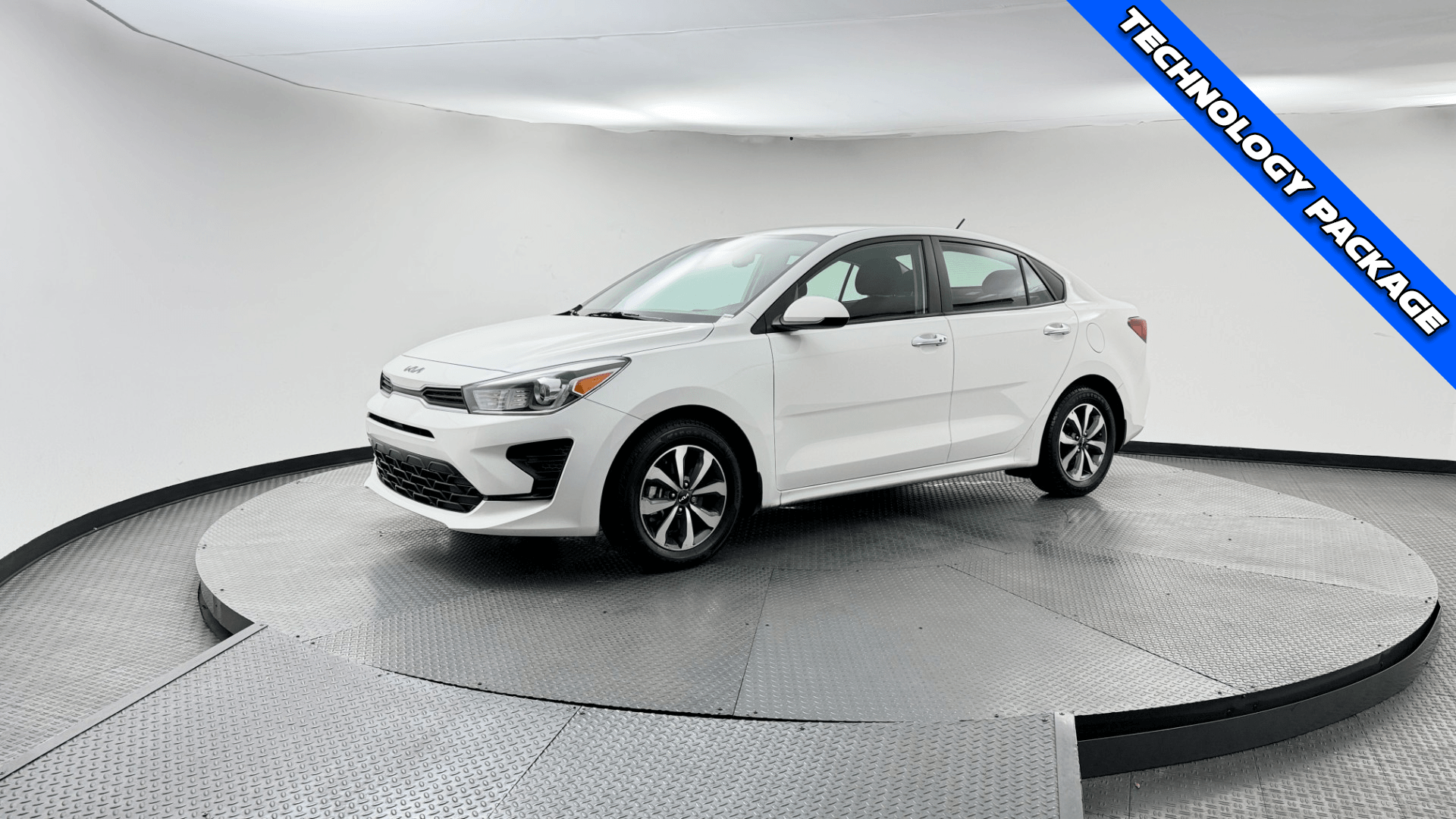 2023 Kia Rio S iVT's photo