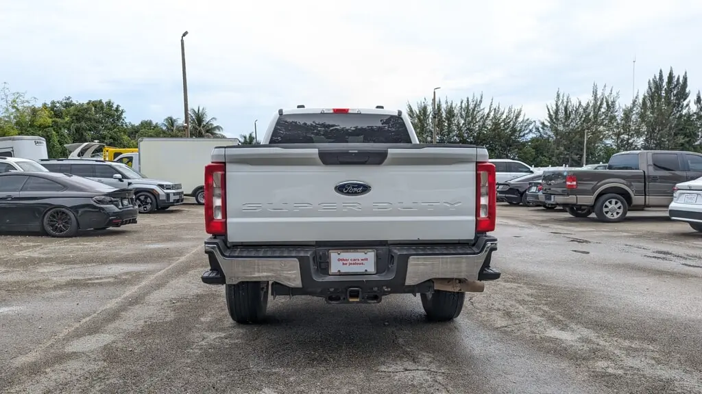 Florida Fine Cars - Used FORD SUPER DUTY F-250 SRW 2024 MIAMI XLT