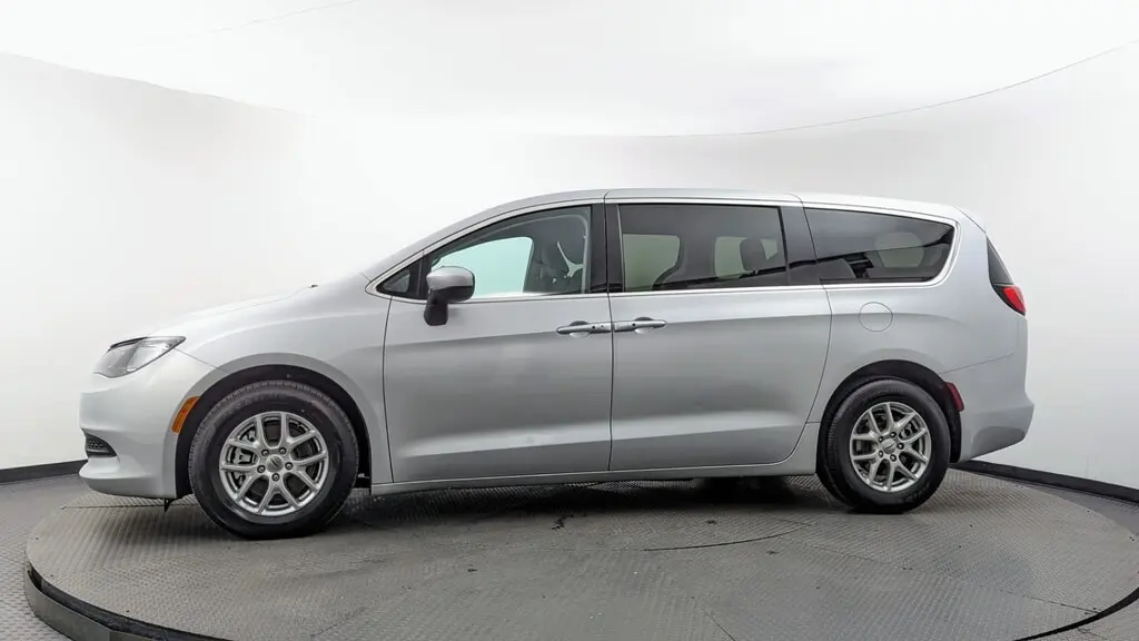 Florida Fine Cars - Used CHRYSLER VOYAGER 2023 MIAMI LX
