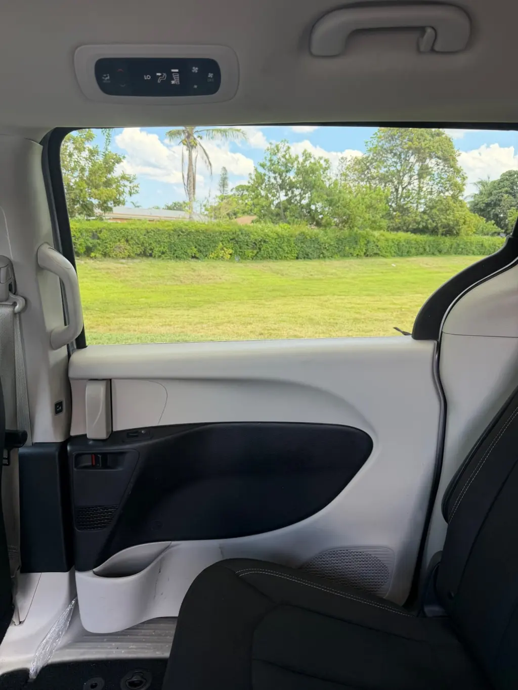 Florida Fine Cars - Used CHRYSLER VOYAGER 2023 MIAMI LX