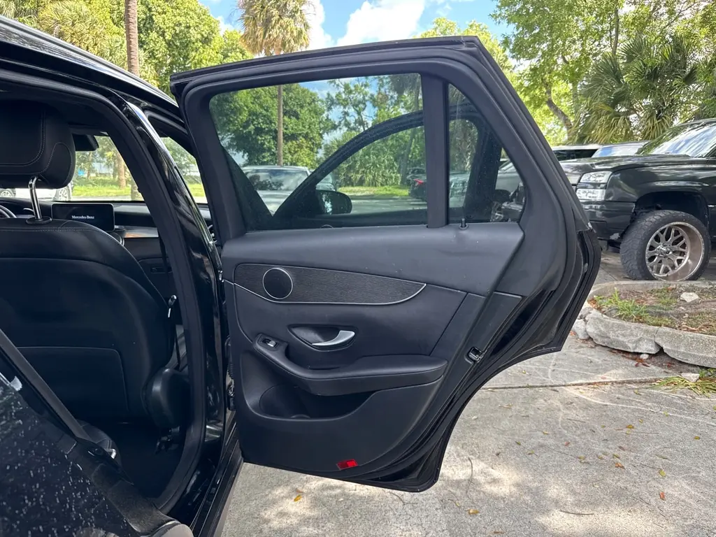 Florida Fine Cars - Used MERCEDES-BENZ GLC 2022 MIAMI GLC 300