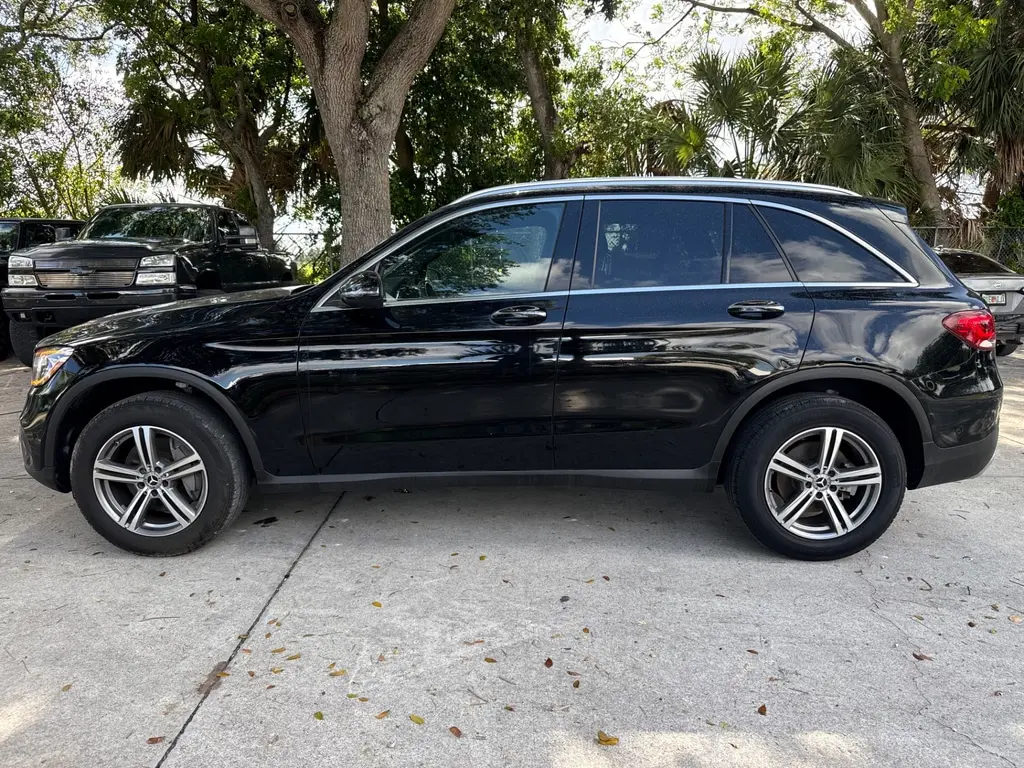 Florida Fine Cars - Used MERCEDES-BENZ GLC 2022 MIAMI GLC 300