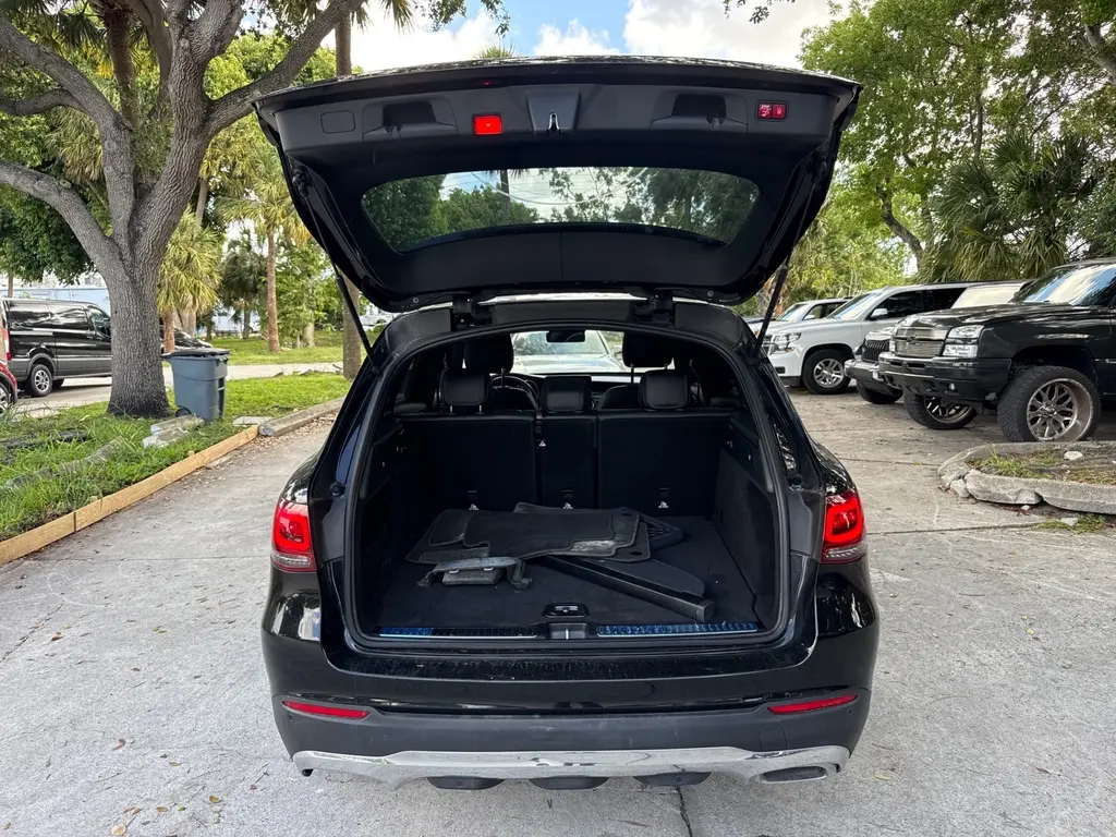 Florida Fine Cars - Used MERCEDES-BENZ GLC 2022 MIAMI GLC 300