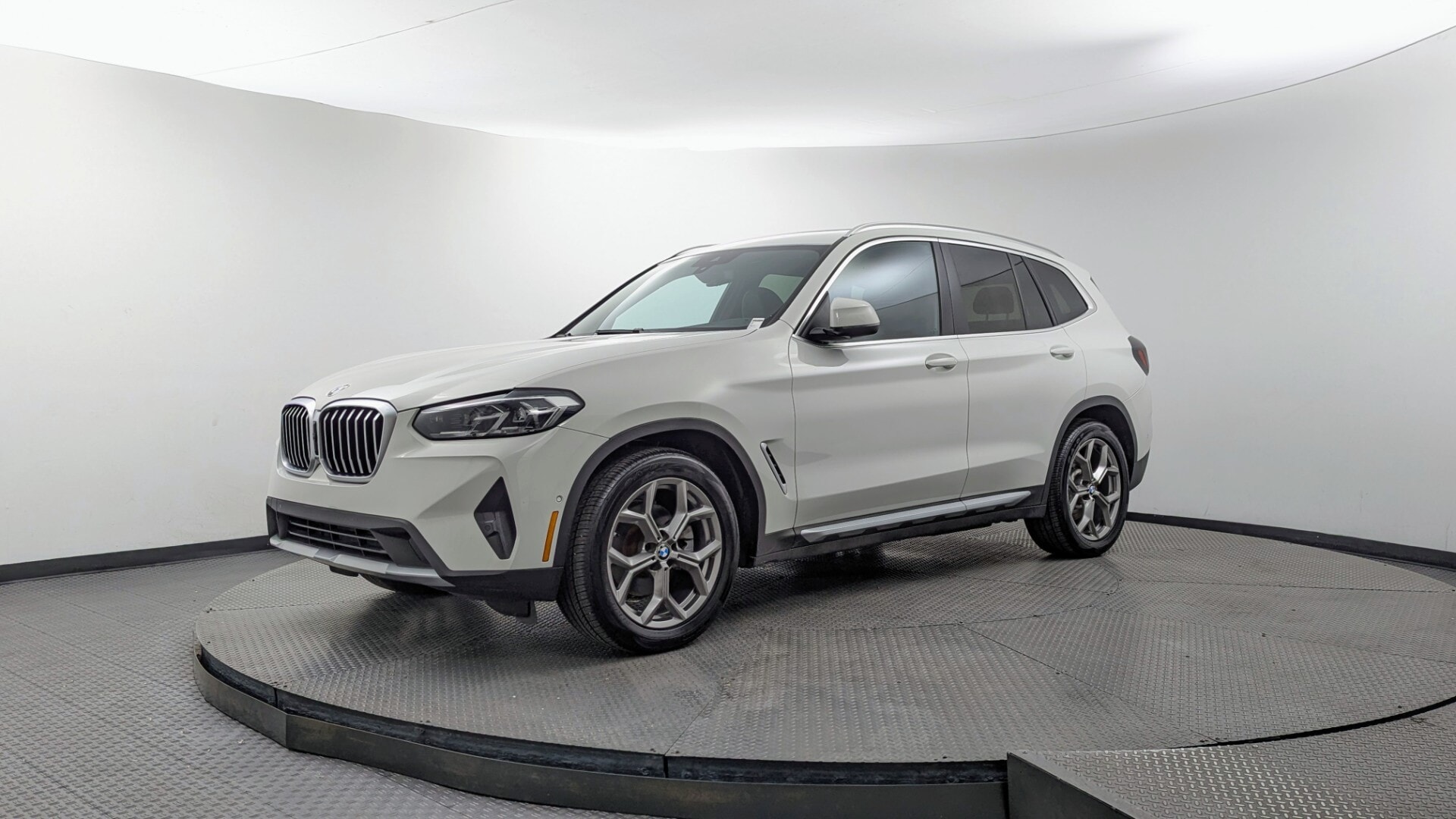 2024 BMW X3 sDrive30i's photo