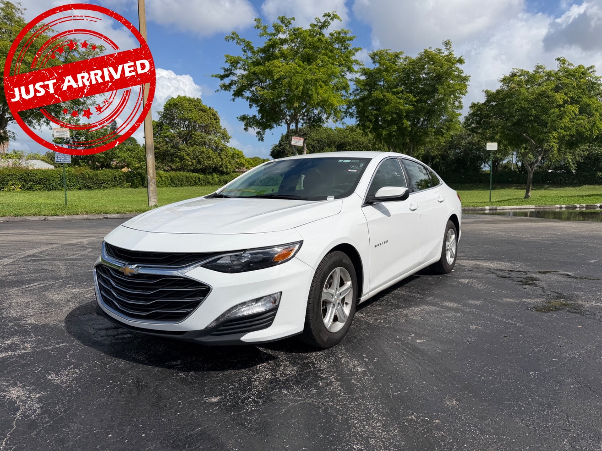 2024 Chevrolet Malibu 1LT's photo