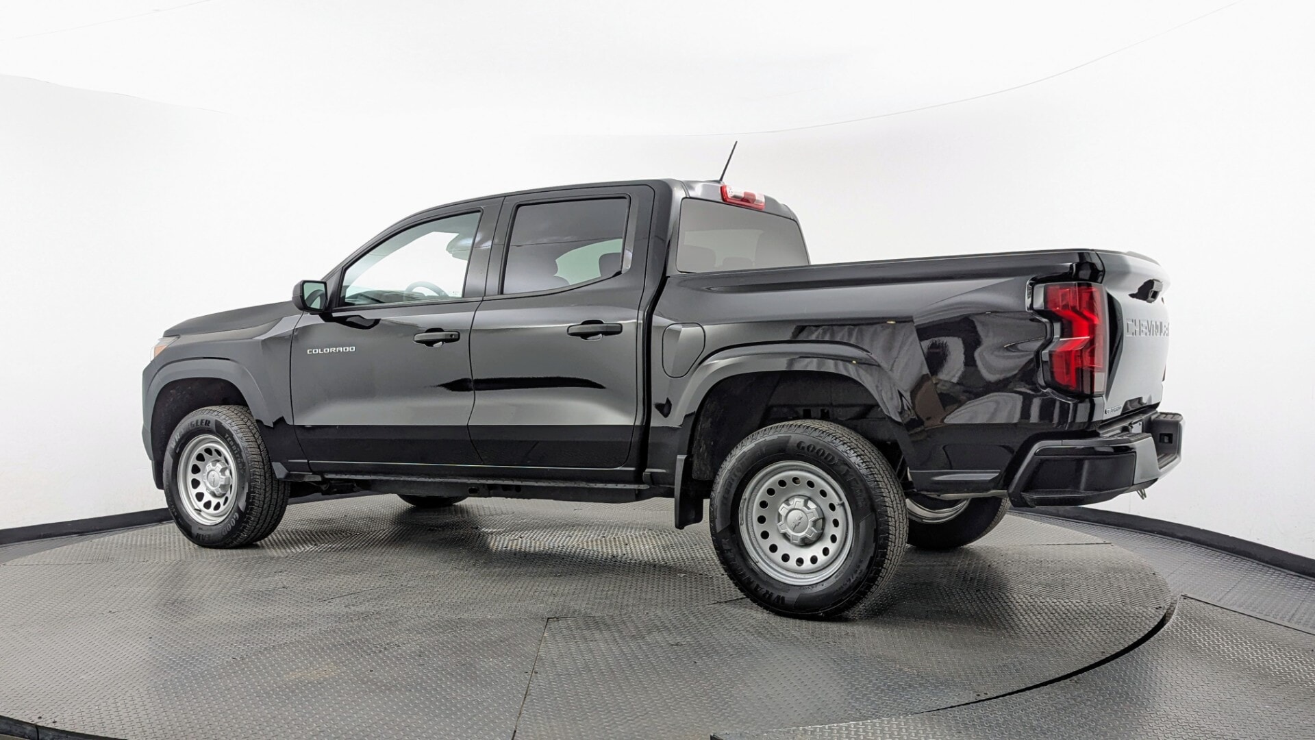 Florida Fine Cars - Used vehicle - TRUCK CHEVROLET COLORADO 2024