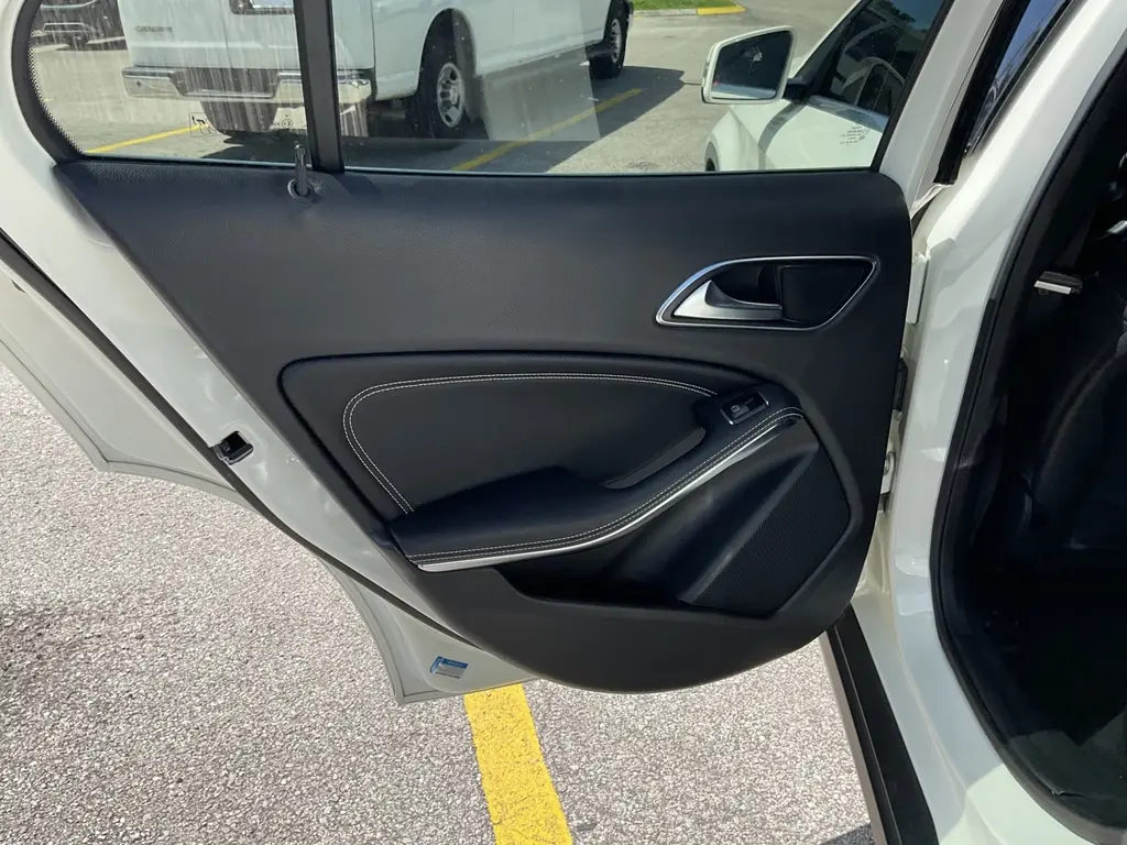 Florida Fine Cars - Used MERCEDES-BENZ GLA 2018 ORLANDO GLA 250 4MATIC