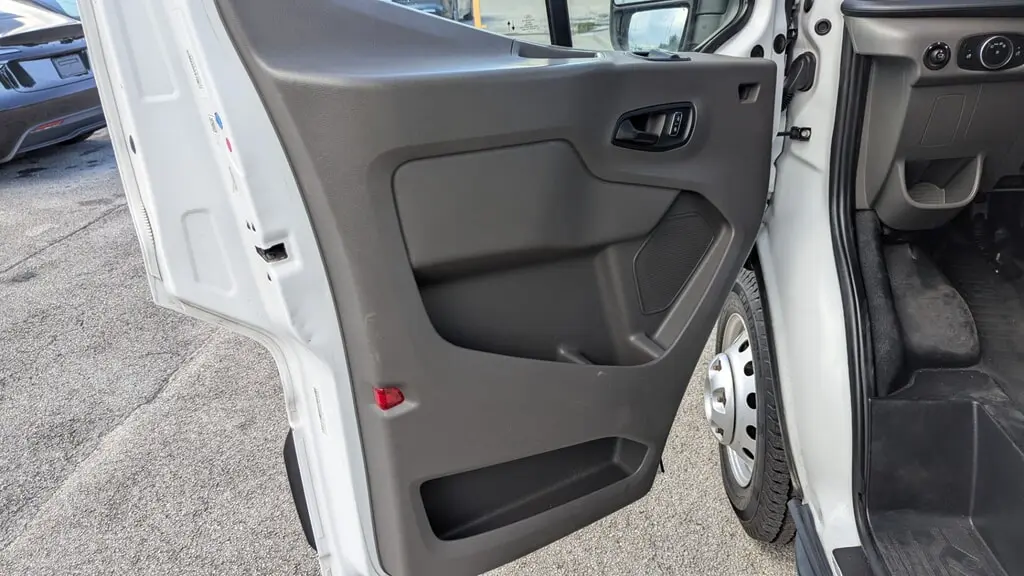 Florida Fine Cars - Used FORD TRANSIT CUTAWAY 2022 MIAMI 