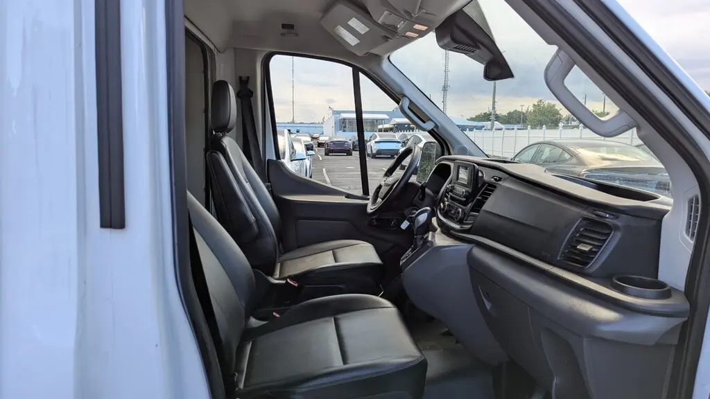 Florida Fine Cars - Used FORD TRANSIT CUTAWAY 2022 MIAMI 