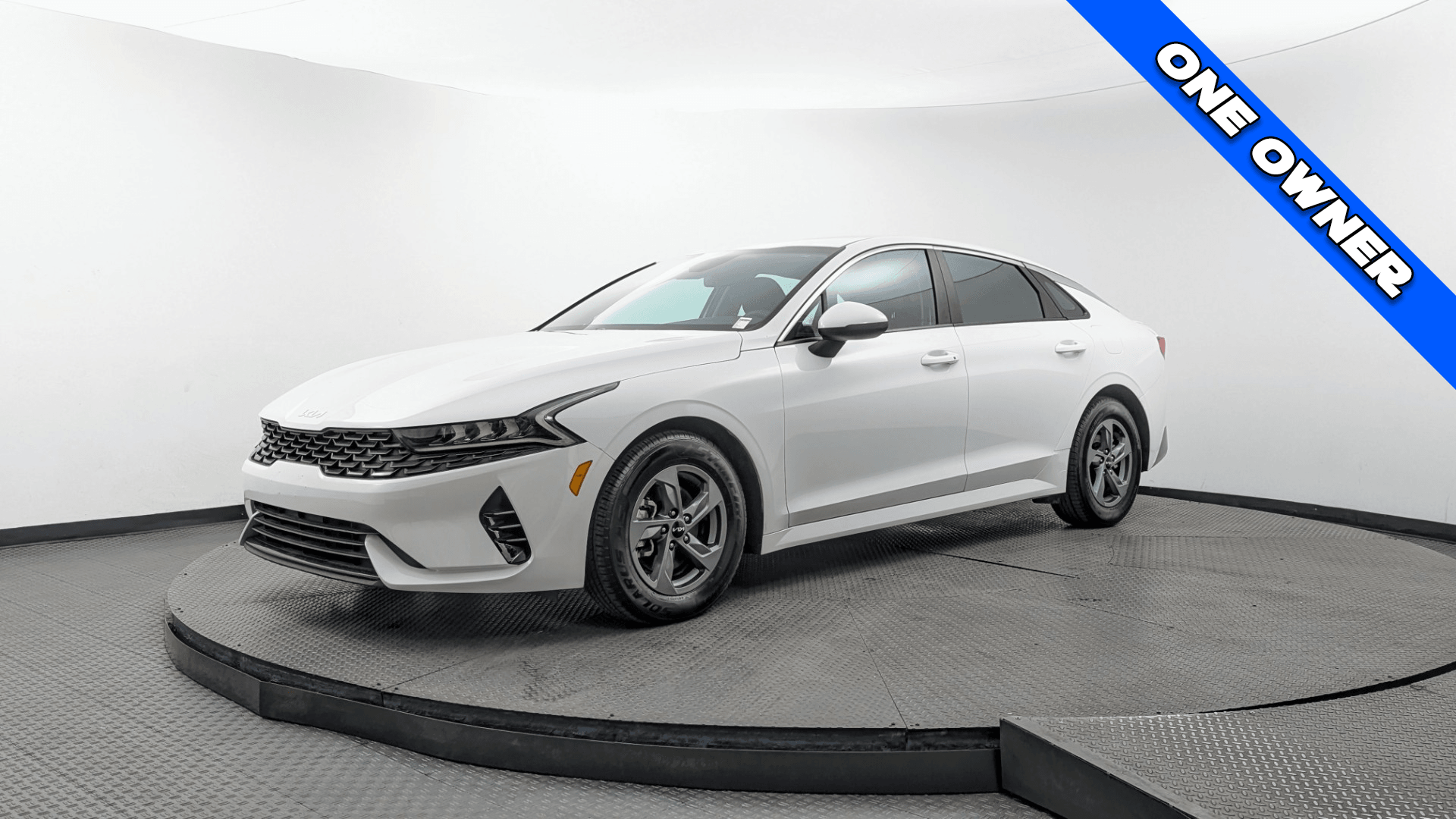 2024 Kia Optima LXS FWD's photo