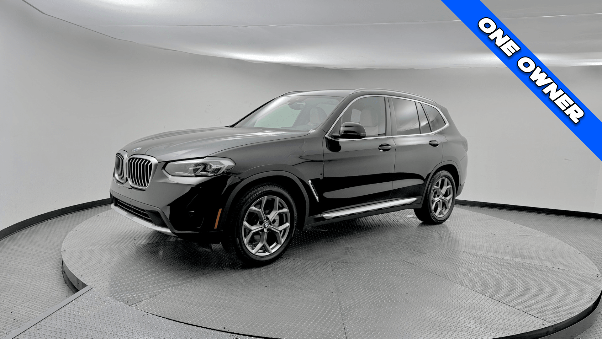 2022 BMW X3 xDrive30i's photo