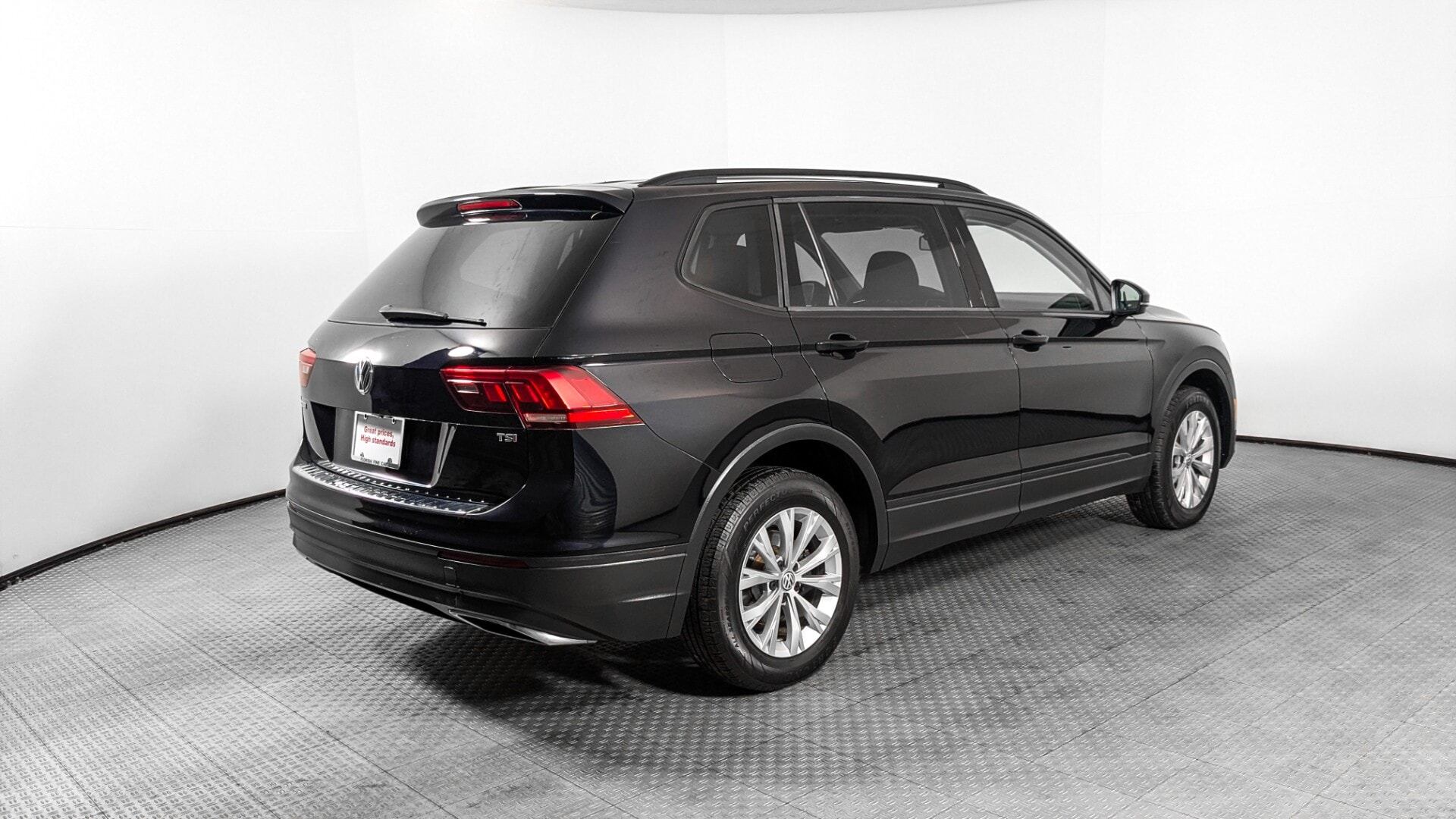 Florida Fine Cars - Used vehicle - SUV VOLKSWAGEN TIGUAN 2018