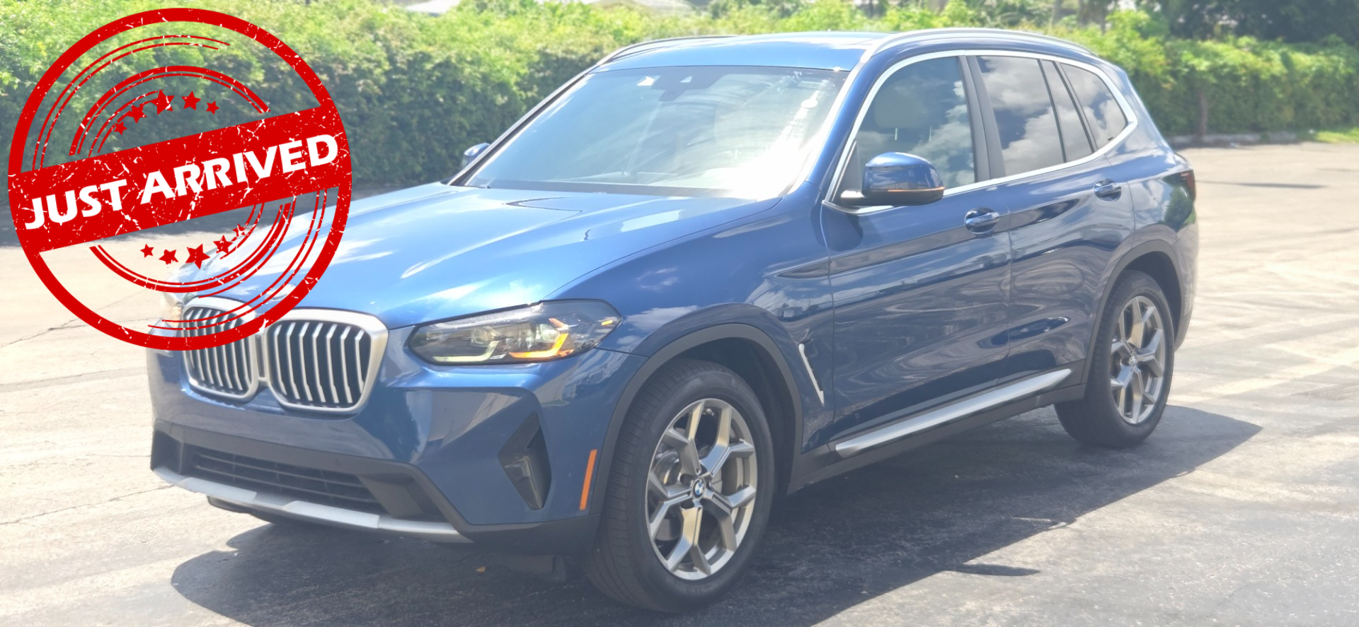 2022 BMW X3 sDrive30i's photo