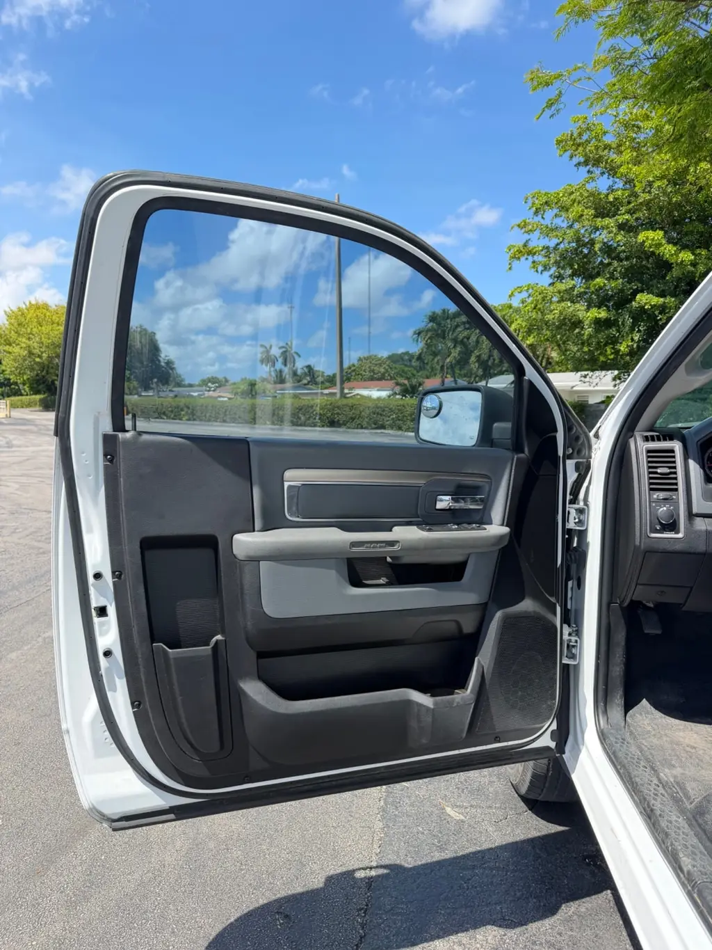 Florida Fine Cars - Used RAM 1500 CLASSIC 2019 MIAMI TRADESMAN