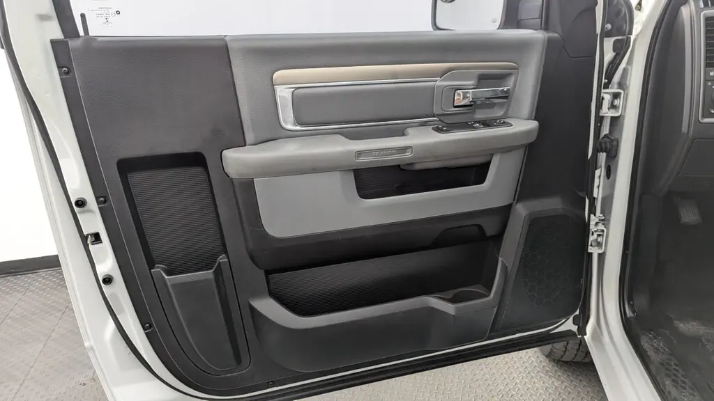Florida Fine Cars - Used RAM 1500 CLASSIC 2019 MARGATE TRADESMAN