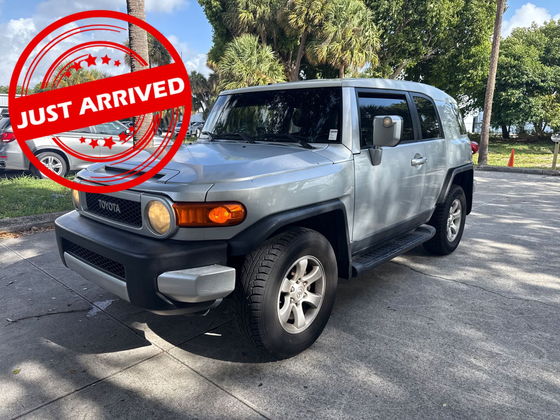 used vehicle - SUV TOYOTA FJ CRUISER 2007