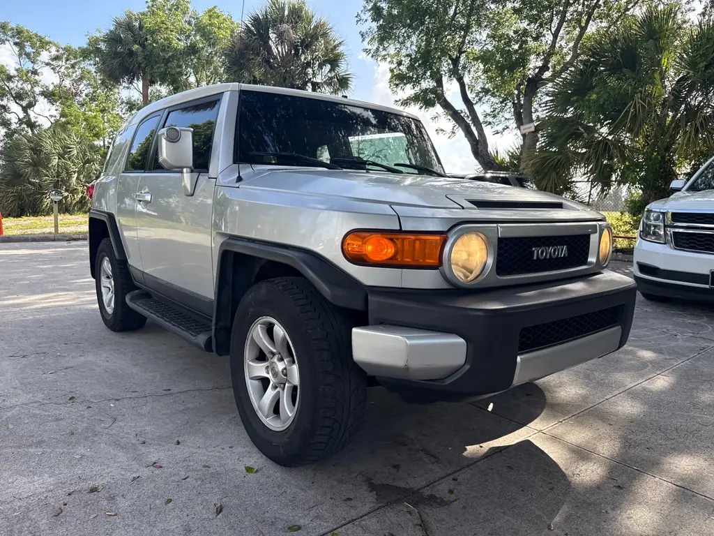 Florida Fine Cars - Used TOYOTA FJ CRUISER 2007 WEST PALM 