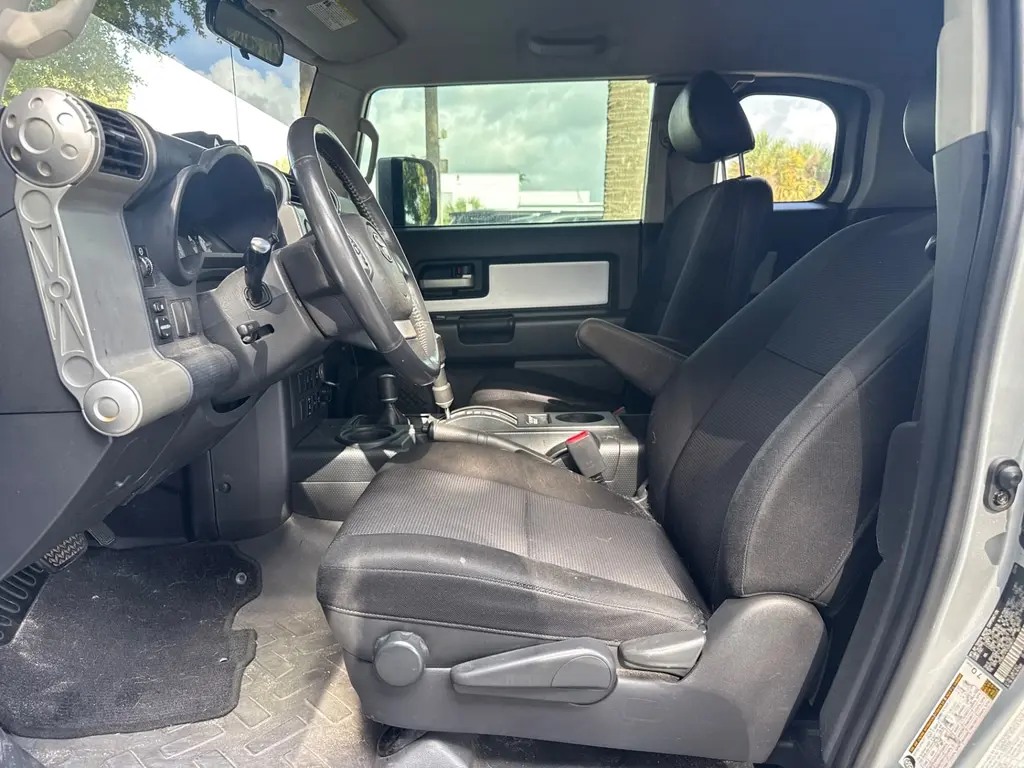 Florida Fine Cars - Used TOYOTA FJ CRUISER 2007 WEST PALM 