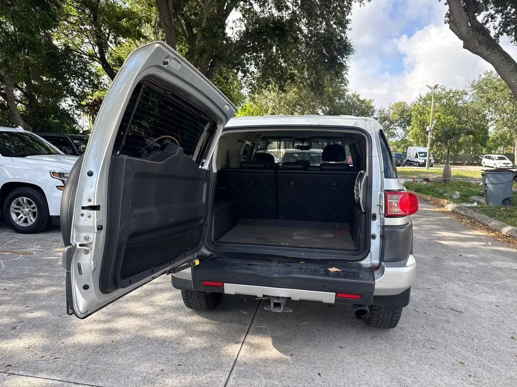 Florida Fine Cars - Used TOYOTA FJ CRUISER 2007 WEST PALM 