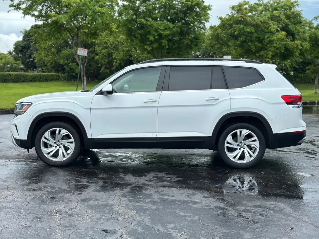 Florida Fine Cars - Used VOLKSWAGEN ATLAS 2023 MIAMI 3.6L V6 SE W/TECHNOLOGY